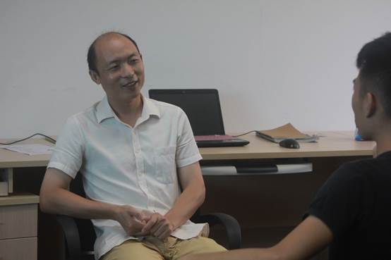 说明: D:\2019\WeChat Files\shleegzhu\Files\2017性爱网
“寻访校友足迹”校友(稿件、图片)\2017性爱网
“寻访校友足迹”校友(稿件、图片)\杨猛师兄\杨猛师兄.JPG
